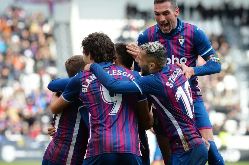 从而形成新 从而形成新