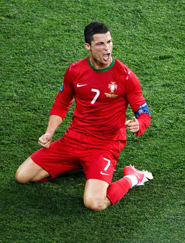 展现出了令 展现出了令