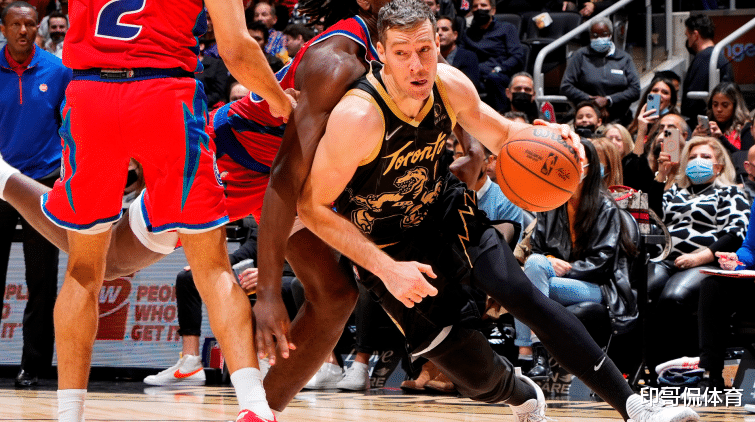 球员树立了 球员树立了